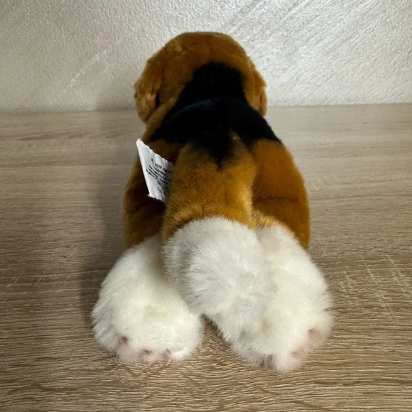 Yomiko Classics Plush Realistic Beagle 11” Puppy Dog Stuffed Russ Berrie - Picture 5 of 11